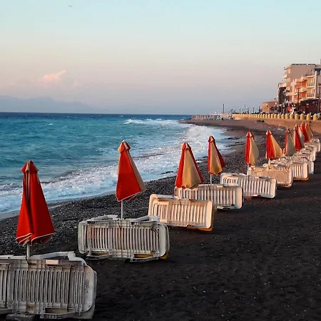 Apartamento Lilian's Seaview-party Street-youth *