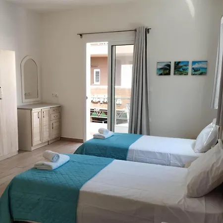 Lilian's Seaview-party Street-youth Apartamento
