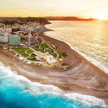 Apartamento Lilian's Seaview-party Street-youth Rhodes City